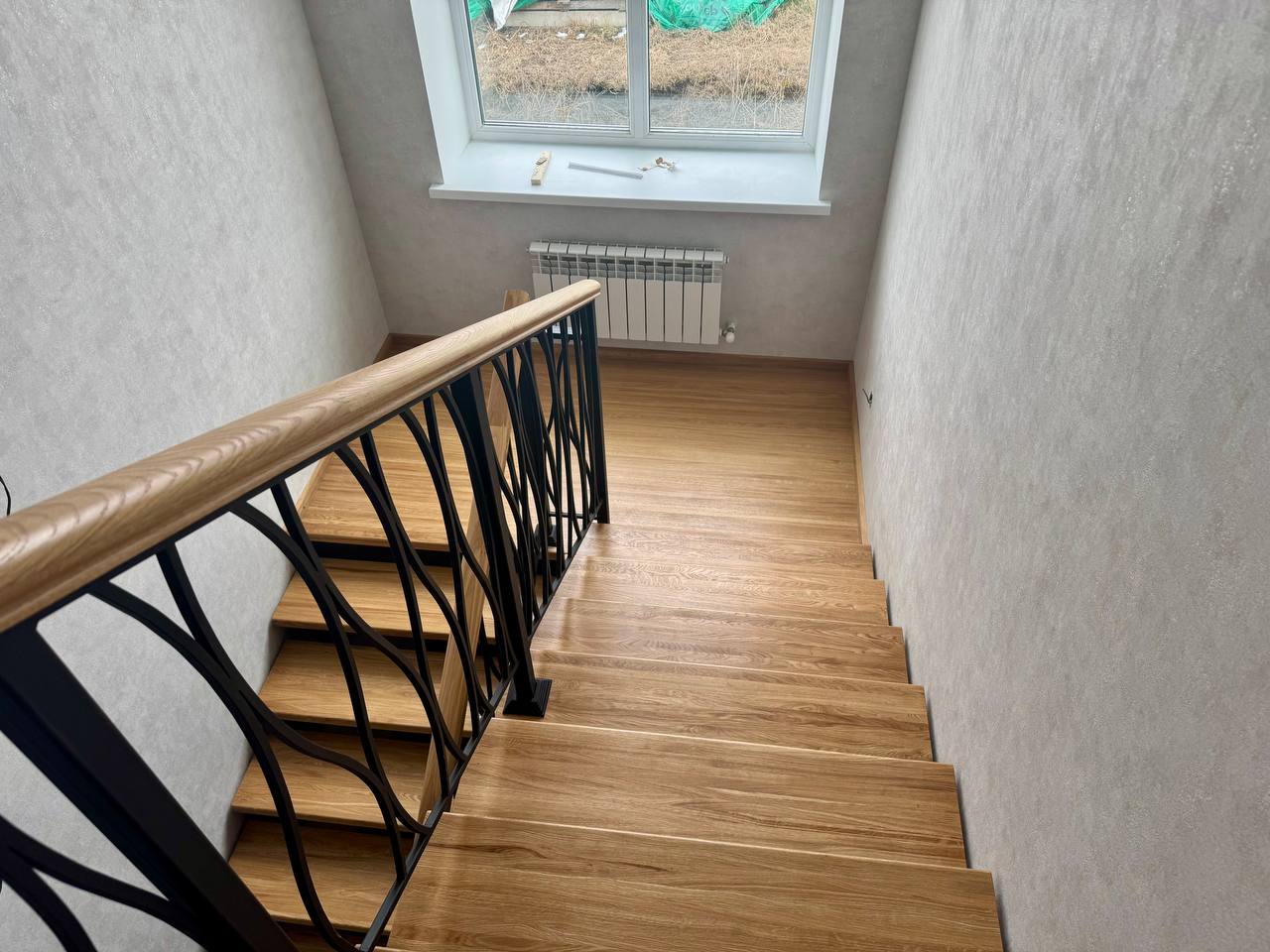 Кованые металлические ограждения для лестниц